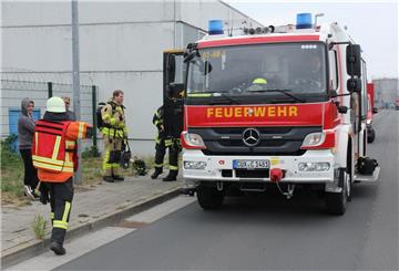 Die Feuerwehr spürte dem aufgetretenen Geruch nach.