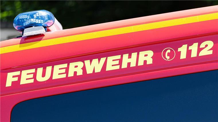 Unbekanntes Pulver in Päckchen - Drei Verletzte Die Feuerwehr untersuchte das Päckchen, konnte aber nicht herausfinden, worum es sich bei dem Pulver handelte. (Symbolbild)