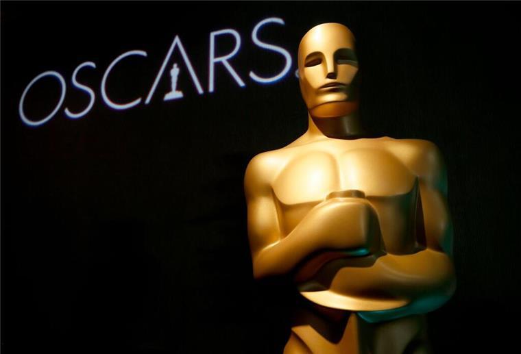 Auch Christoph Waltz und Ariana Grande als Helfer bei Oscars Die Filmakademie in Los Angeles hat weitere Helfer für die Preisverleihung am 10. März bekannt gegeben.