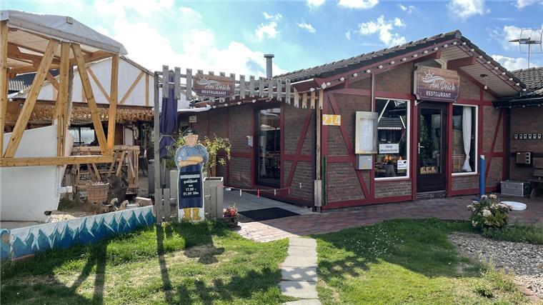 Wie der König der Schausteller vom Thron fiel Die Finnendahls haben in das Restaurant am Deich eine Menge Geld investiert. Nun müssen sie es räumen.