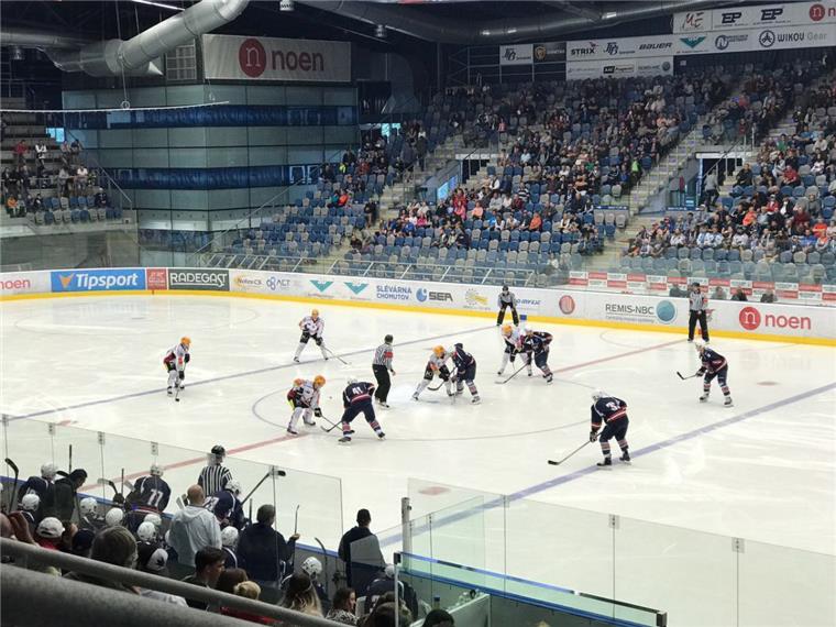 Die Fischtown Pinguins bestritten ihr zweites Testspiel der Saison bei den Pirati Chomutov.