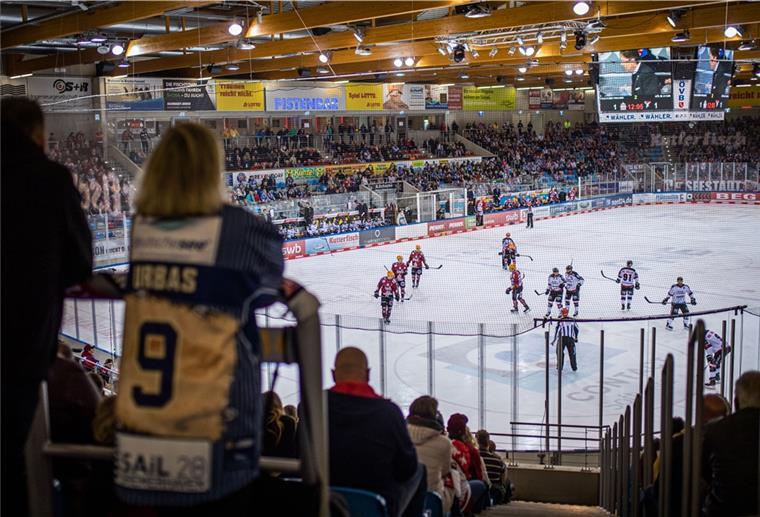 In den Playoffs wieder eine volle Hütte? Ein Eishockey-Spiel