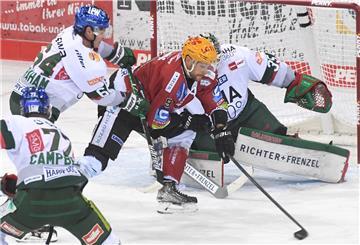 Die Fischtown Pinguins und die Augsburger Panther lieferten sich ein torreiches Spiel.
