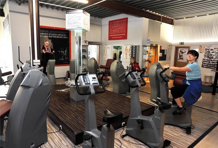 In Nordenhamer Fitnessstudios werden Pandemie-Folgen deutlich In einem Fitnessstudio wird trainiert.