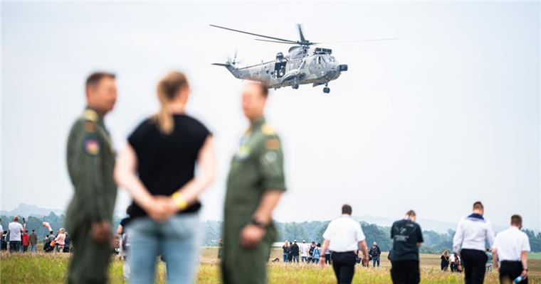Nach dem Tag der Bundeswehr: Marineflieger in Nordholz ziehen Bilanz Die Flugshow war beim Tag der Bundeswehr vor einer Woche einer der Publikumsmagnete.