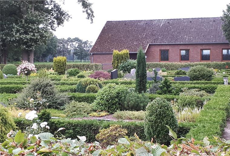 Ostereistedter Rat nimmt Friedhöfe in den Blick Die Friedhöfe, wie hier in Ostereistedt, sollen im Zuge des Dorfentwicklungsprogramms mit Hilfe von Fördergeldern zeitgemäß und attraktiv umgestaltet werden.
