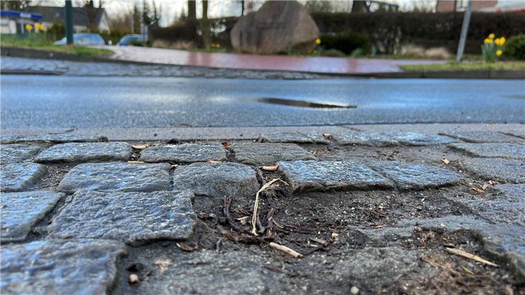 Holpriger Fußweg