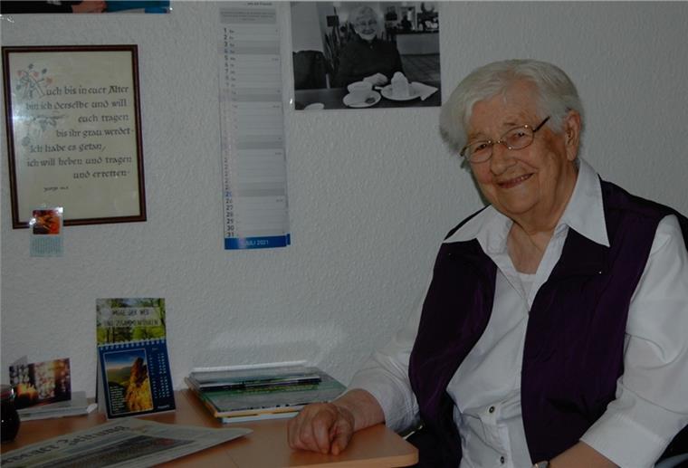 Alma Tiedemann: Ein langes Leben in Zufriedenheit Die gebürtige Steddorferin Alma Tiedemann blickt am morgigen Freitag auf stolze 100 Lebensjahre zurück. Sie ist noch rüstig und gut drauf.
