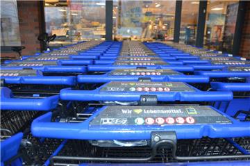 Die geplante Erweiterung des Edeka-Marktes in Langen ist auf dem Weg – die Kritik aus Bremerhaven am Projekt bleibt bestehen.