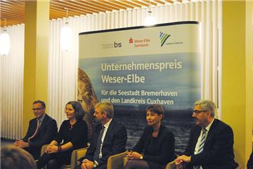 Die Geschäftsführer der Hof Junkernhose GbR bei der Pressekonferenz im Stadtthea...