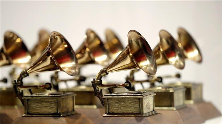 SZA und Swift: Frauen dominieren die Grammy-Verleihung Die Grammys wurden zum ersten Mal 1959 verliehen.