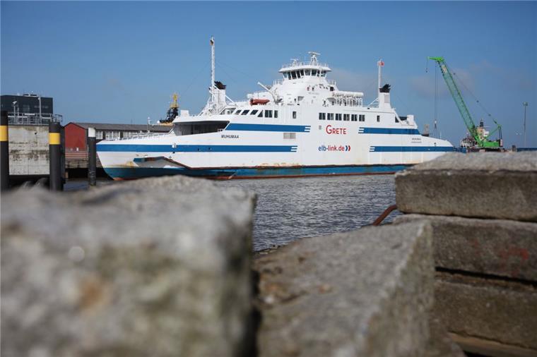 Elbfähre rammt Anleger in Brunsbüttel Die "Grete" hat den Anleger in Brunsbüttel gerammt.