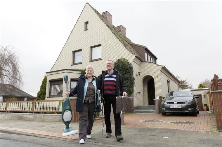 Mit 74 auswandern: Diese Bremerhavener wollen es wissen Die große Wohnung ist gekündigt, leer geräumt, alles geputzt - Elke und Manfred Kähler sagen Tschüss Grünhöfe und wandern nach Italien aus.