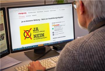 Die Wirtschaft im Land Bremen hatte sich deutlich gegen die Ausbildungsplatzabgabe positioniert - jetzt klagt die Handelskammer Bremen. 
