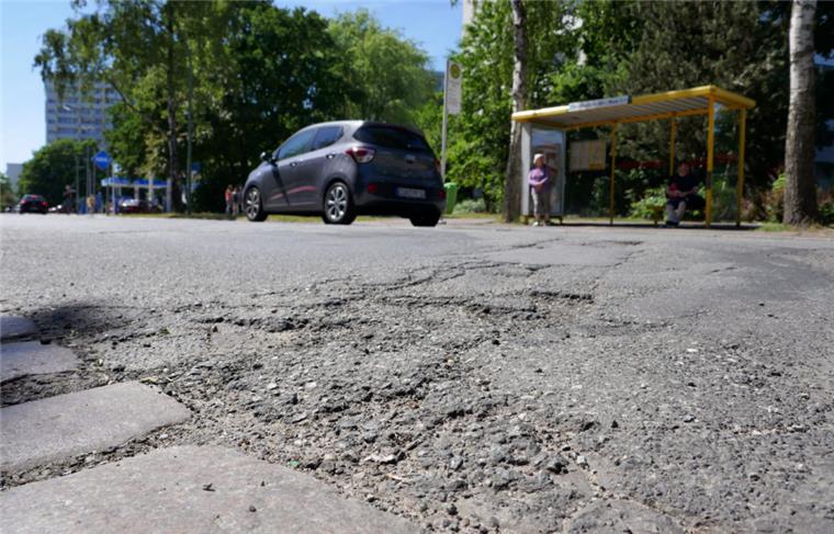 Leherheide: Im Oktober ist Hauptstraße dicht Die Hans-Böckler-Straße in Leherheide ist eine Buckelpiste.