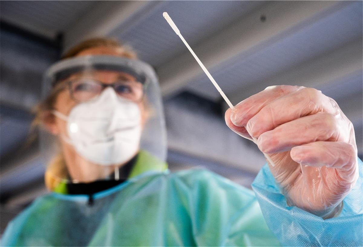 DRK schließt Testzentren in Zeven und Sittensen Die Impfquote steigt, während die Inziudenz sinkt - ein Grund für das DRK, die Testzentren in Zeven und Sittensen zu schließen.