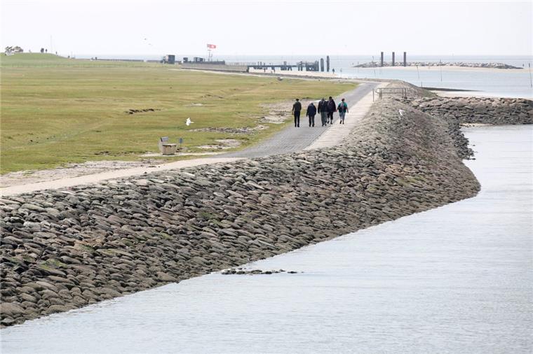 Insel Neuwerk: Der Müll kommt weg Die Insel Neuwerk wird wieder müllfrei. Der angesammelte Müll der letzten zwei Monate soll bis Ende nächster Woche mit einem Ersatzschiff nach und nach von der Insel verschwinden.