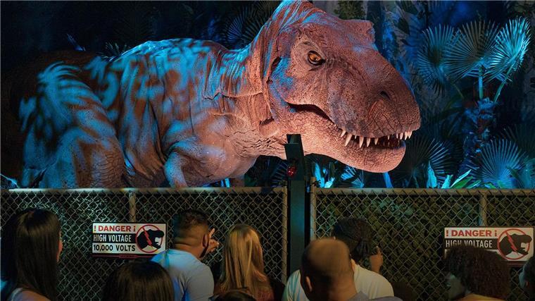 Dino-Replik aus „Jurassic World“-Schau gestohlen Die interaktive Ausstellung war im Dezember auch in Berlin zu sehen.