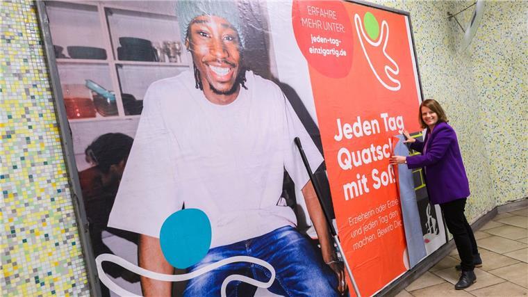Kultusministerin will Erzieher mit Kampagne gewinnen Die Kampagne ist „witzig, spritzig und farbenfroh wie der Beruf selbst“, sagt Hamburg.