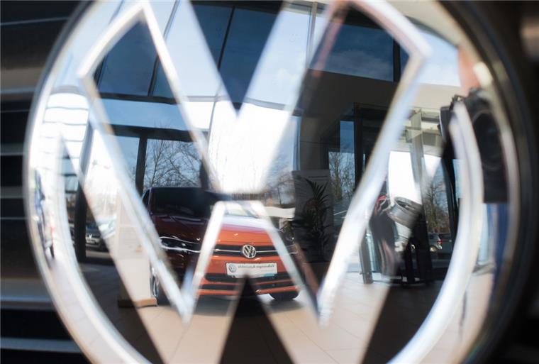 Schlechte Karten für Volkswagen AG bei der Dieselaffäre Die Klagewelle gegen den Volkswagen-Konzern wegen der Dieselmanipulationen schwappt auch nach Oldenburg.