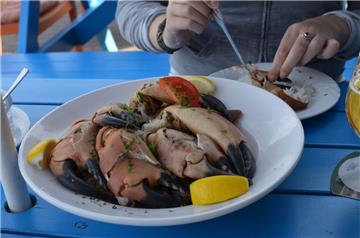 Die Knieper sind eine Delikatesse auf Helgoland. Foto: Overschmidt