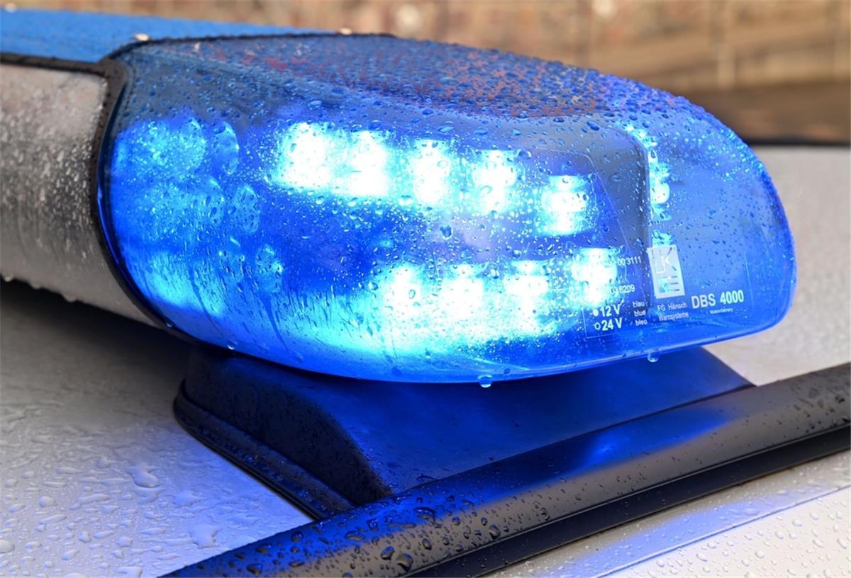 Die Kripo ermittelt, nachdem in Bremen acht Autos in Flammen aufgegangen sind.