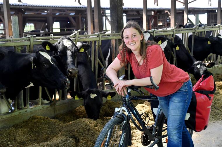 In sieben Tagen durchs Cuxland: nord24-Reporterin Dörthe auf Bauernhoftour Die Landwirtschaft ist ein hartes Geschäft, wie richten sich die Bauern für die Zukunft aus? Das wollte unsere Nord24-Reporterin Dörthe auf ihrer Tour unter die Lupe nehmen.