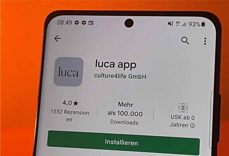 Landkreis Cuxhaven: Mit „Luca“ durch den Lockdown? Die Luca-App soll die Kontaktnachverfolgung zur Eindämmung der Corona-Pandemie erleichtern, zum Beispiel nach Besuchen in Cafés oder Restaurants.