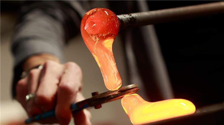 Manuelle Glasfertigung zu immateriellem Kulturerbe ernannt Die Manuelle Glasfertigung gehört jetzt zum immateriellen Kulturerbe der Menschheit.
