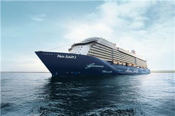 Die "Mein schiff 3" fährt jeden Sommer von Bremerhaven.