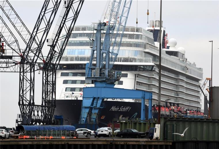 131 Corona-Fälle auf der „Mein Schiff 1“ Die „Mein Schiff1“ am Kreuzfahrtterminal.