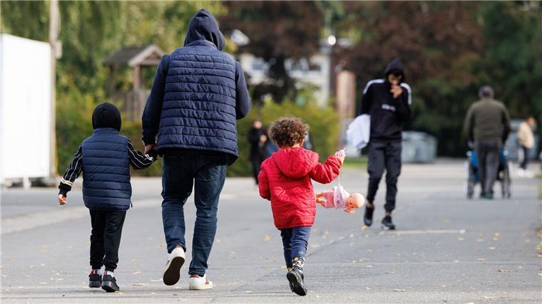 Weiter viele Asylanträge in Niedersachsen Die meisten Asylanträge in Niedersachsen stellten in der ersten Jahreshälfte Menschen aus Syrien. (Symbolbild)