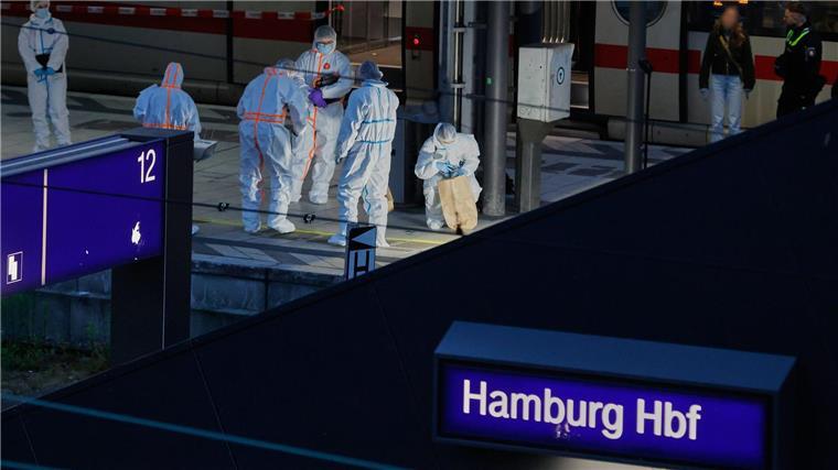 Die meisten Messerattacken-Opfer haben Klinik verlassen Die meisten der 18 bei dem Messerangriff Verletzten konnten das Krankenhaus inzwischen verlassen. (Archivbild)
