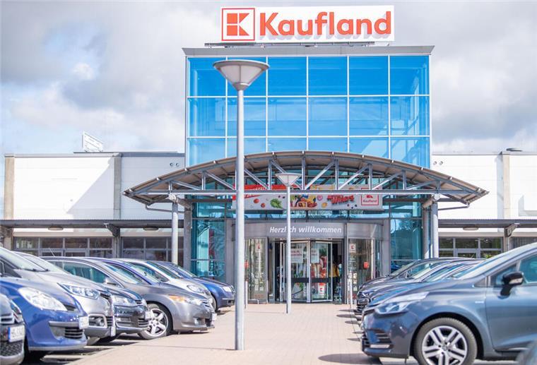 Roboter im Einsatz: Kaufland testet „Tally“ in mehreren Filialen Die Mitarbeiter bei Kaufland sollen bald von Robotern beim Regale auffüllen unterstützt werden.