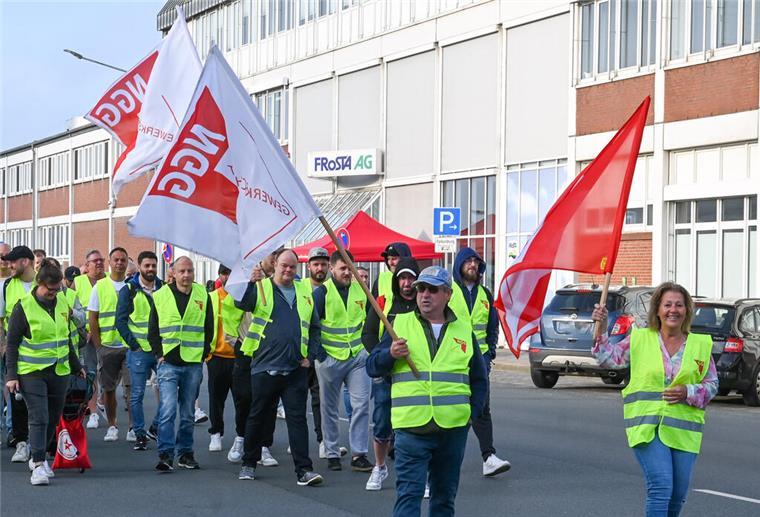 Warnstreik am Lunedeich: Heute stehen die Bänder bei Frosta und Iglo still streik
