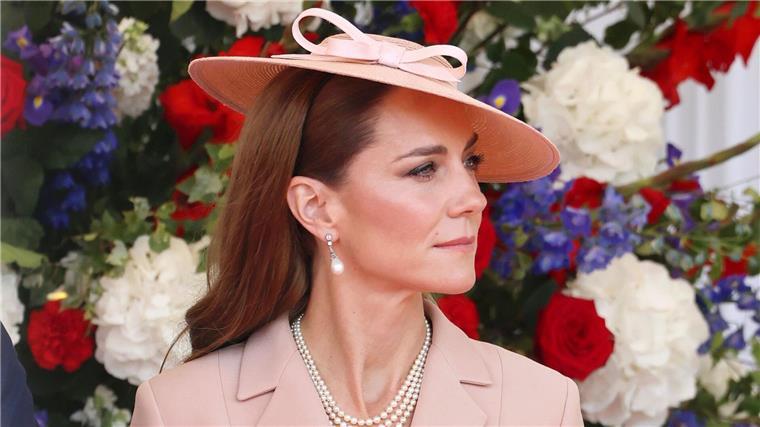 Berichte: Prinzessin Kate muss auf Wegbegleiterin verzichten Die Mitarbeiterin war lange an Kates Seite. (Archivbild)