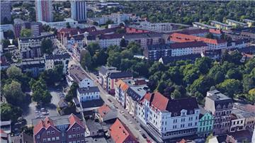 Die Mordkommission der Bremerhavener Polizei ermittelt immer noch nach einer Messerattacke in der Lessingstraße.