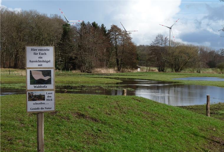 Hügel in Bokel: Mehr als 100 Namensvorschläge DIe Natur bestaunen: Blick von dem Hügel auf die Billerbeck bei Bokel. Foto: privat