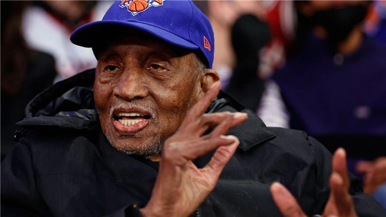 Zweimaliger NBA-Meister Dick Barnett gestorben Die NBA trauert um Dick Barnett.