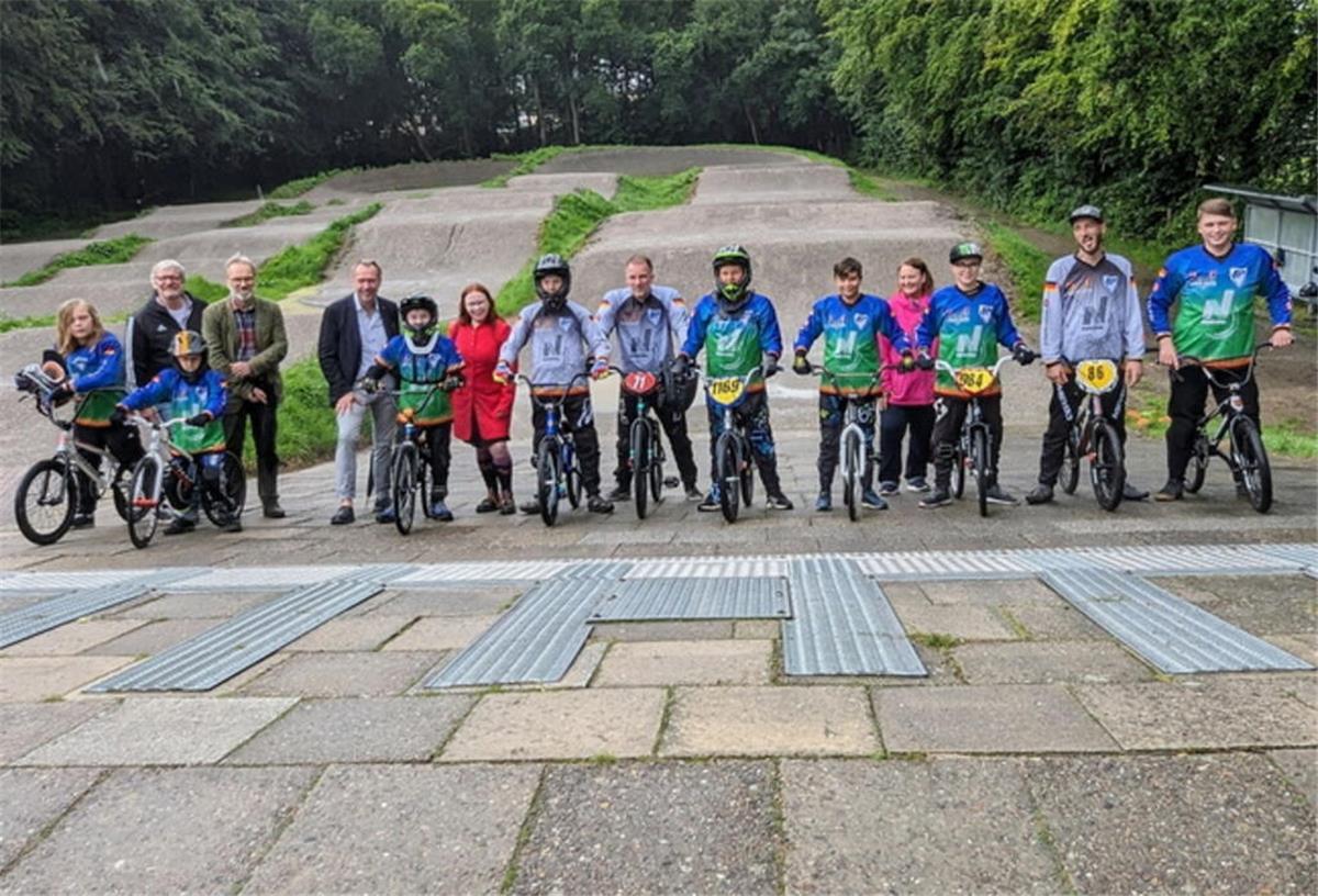 Sanierte BMX-Anlage im Speckenbütteler Park bietet neue Hindernisse Sanierte BMX-Bahn