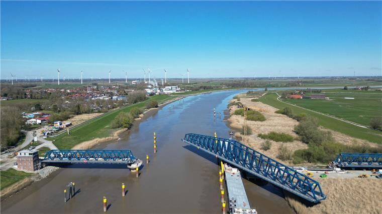 Huntebrücke-Neubau wird ein Zwilling der Friesenbrücke Die neue Friesenbrücke über die Ems ist Vorbild für die neue Huntebrücke in der Wesermarsch. (Archivfoto)