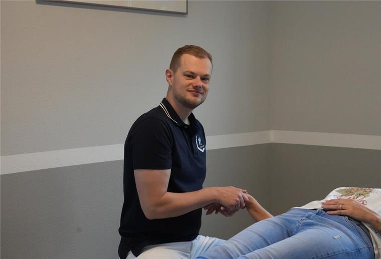 Neue Physiotherapie-Praxis in Bremerhaven eröffnet! Malte Fink