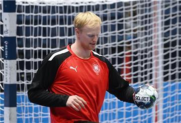 Die neuen positiven Corona-Fälle von Sebastian Firnhaber (Bild) und Christoph Steinert sind ein herber Rückschlag für das DHB-Team.