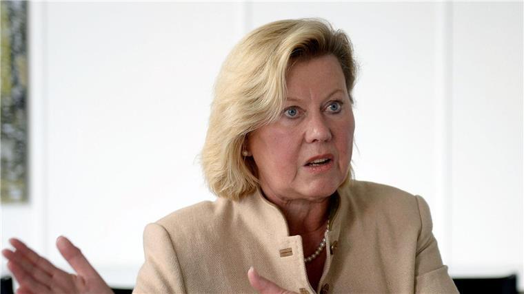 Gericht stimmt Ernennung des Datenschutzbeauftragten zu Die niedersächsische Landesdatenschutzbeauftragte Barbara Thiel redet in Hannover.
