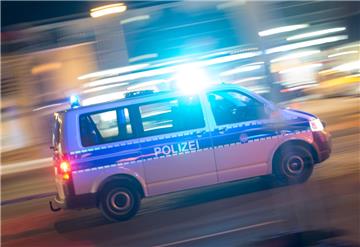 Die Nordenhamer Polizei hat einen arbeitsreichen Sonntagmorgen hinter sich. In einem Fall hoffen die Beamten auf Zeugenhinweise.