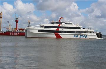 „Nordlicht II“ in Cuxhaven