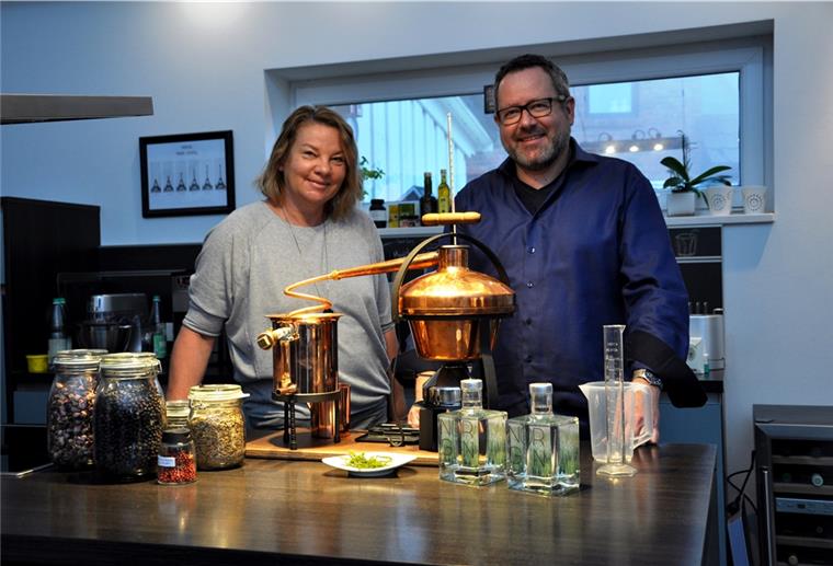 Norgin aus Nordenham auf virtueller Messe präsentiert Die Norgin-Betreiber Birthe und Dirk Vowinkel nahmen am Craft Spirits Festival teil.