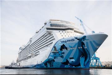 Die "Norwegian Bliss" kommt am 19. April für einen Tag nach Bremerhaven.