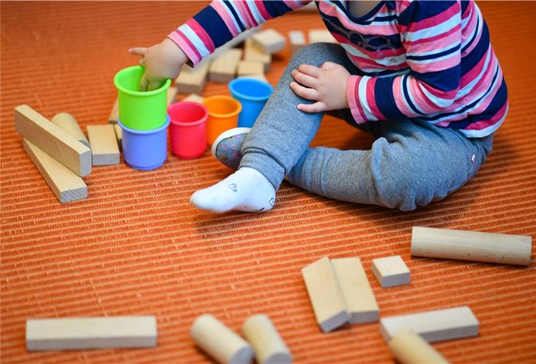 Notbetreuung nur für einige Kinder Die Notbetreuung in Kitas richtet sich nur an Beschäftigte der öffentlichen Daseinsvorsorge.