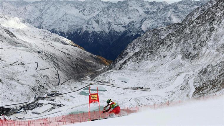 Die Österreicherin Julia Scheib feierte in Sölden ihren ersten Weltcup-Sieg.